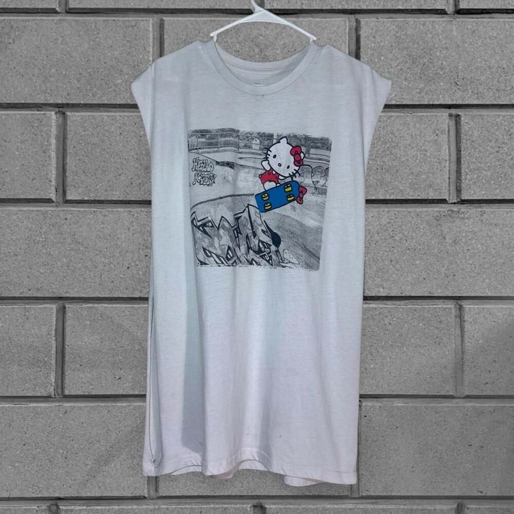 Y2K Hello Kitty by Sanrio Skater Graphic Muscle Tee